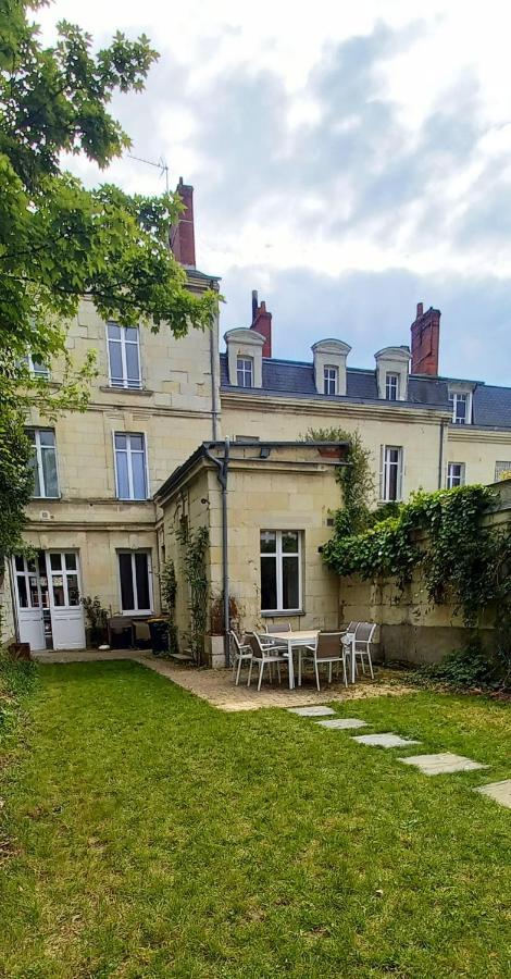 Отель Histoire De Loire : Gabrielle Сомюр Экстерьер фото